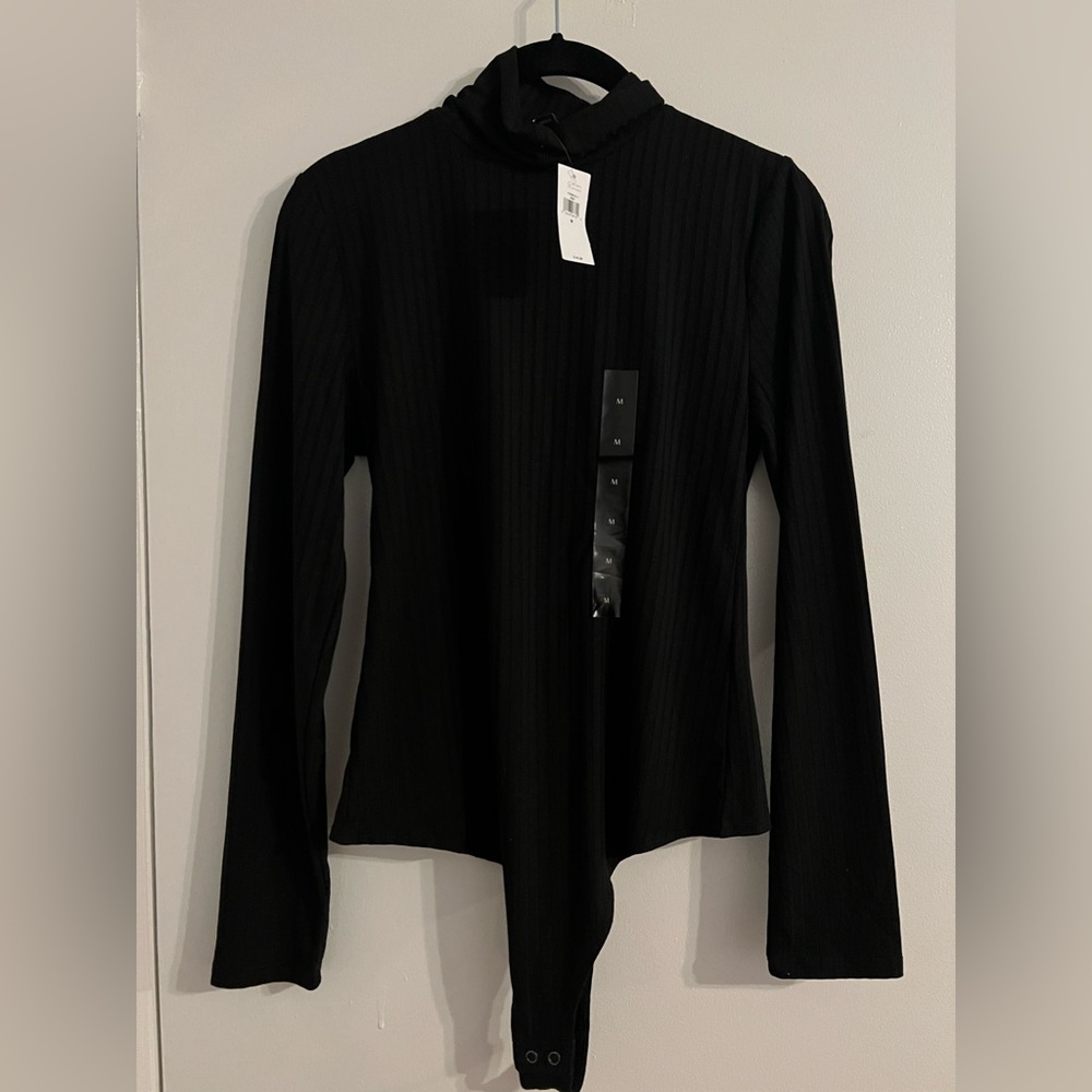 New Banana Republic turtleneck bodysuit